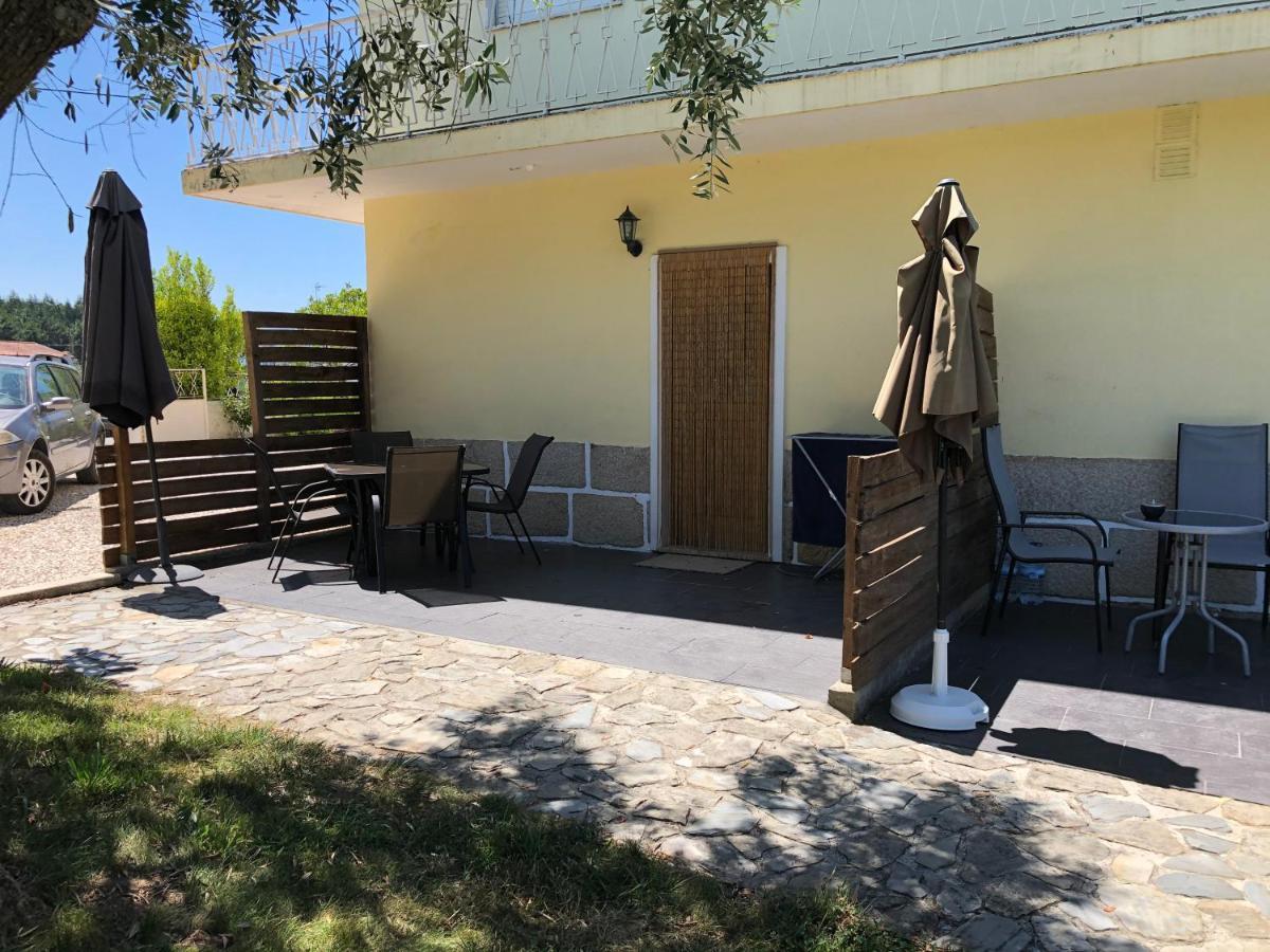 A Casa Amarela Διαμέρισμα Pinheiro de Coja Εξωτερικό φωτογραφία