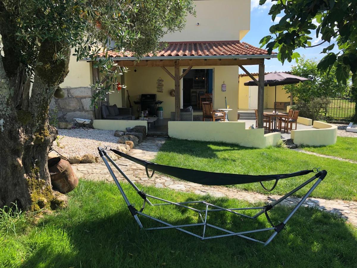 A Casa Amarela Διαμέρισμα Pinheiro de Coja Εξωτερικό φωτογραφία