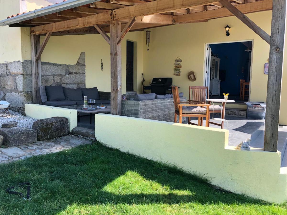 A Casa Amarela Διαμέρισμα Pinheiro de Coja Εξωτερικό φωτογραφία