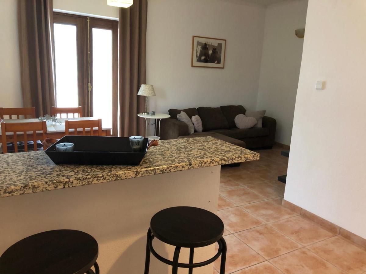 A Casa Amarela Διαμέρισμα Pinheiro de Coja Εξωτερικό φωτογραφία