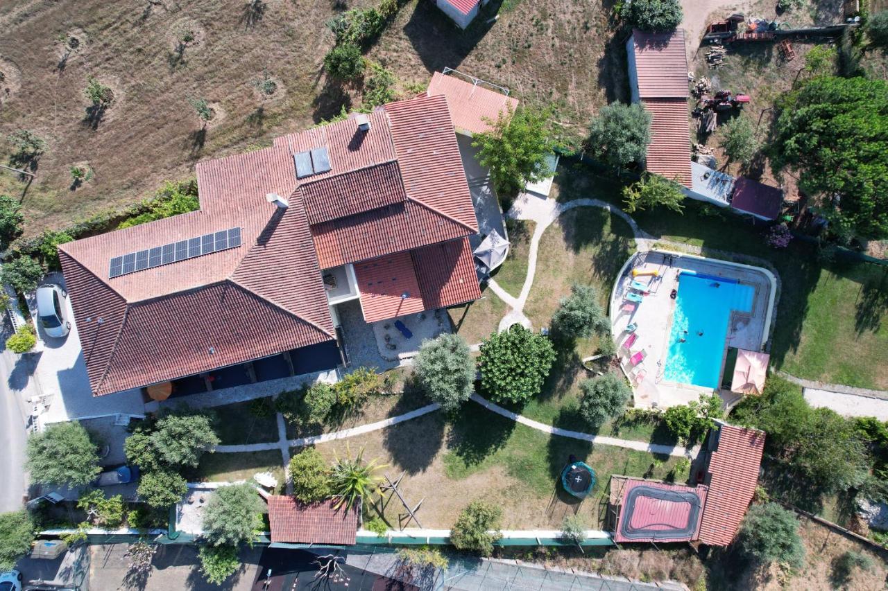 A Casa Amarela Διαμέρισμα Pinheiro de Coja Εξωτερικό φωτογραφία