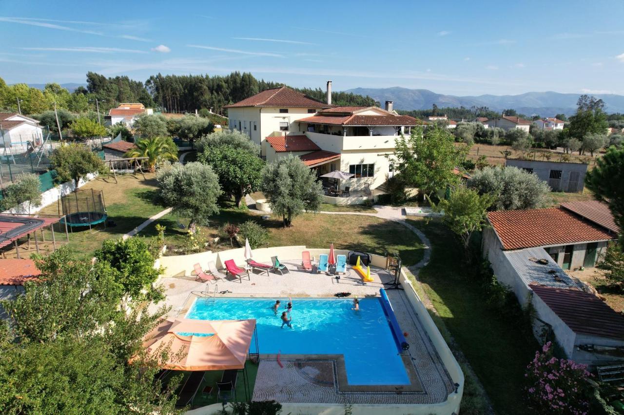 A Casa Amarela Διαμέρισμα Pinheiro de Coja Εξωτερικό φωτογραφία