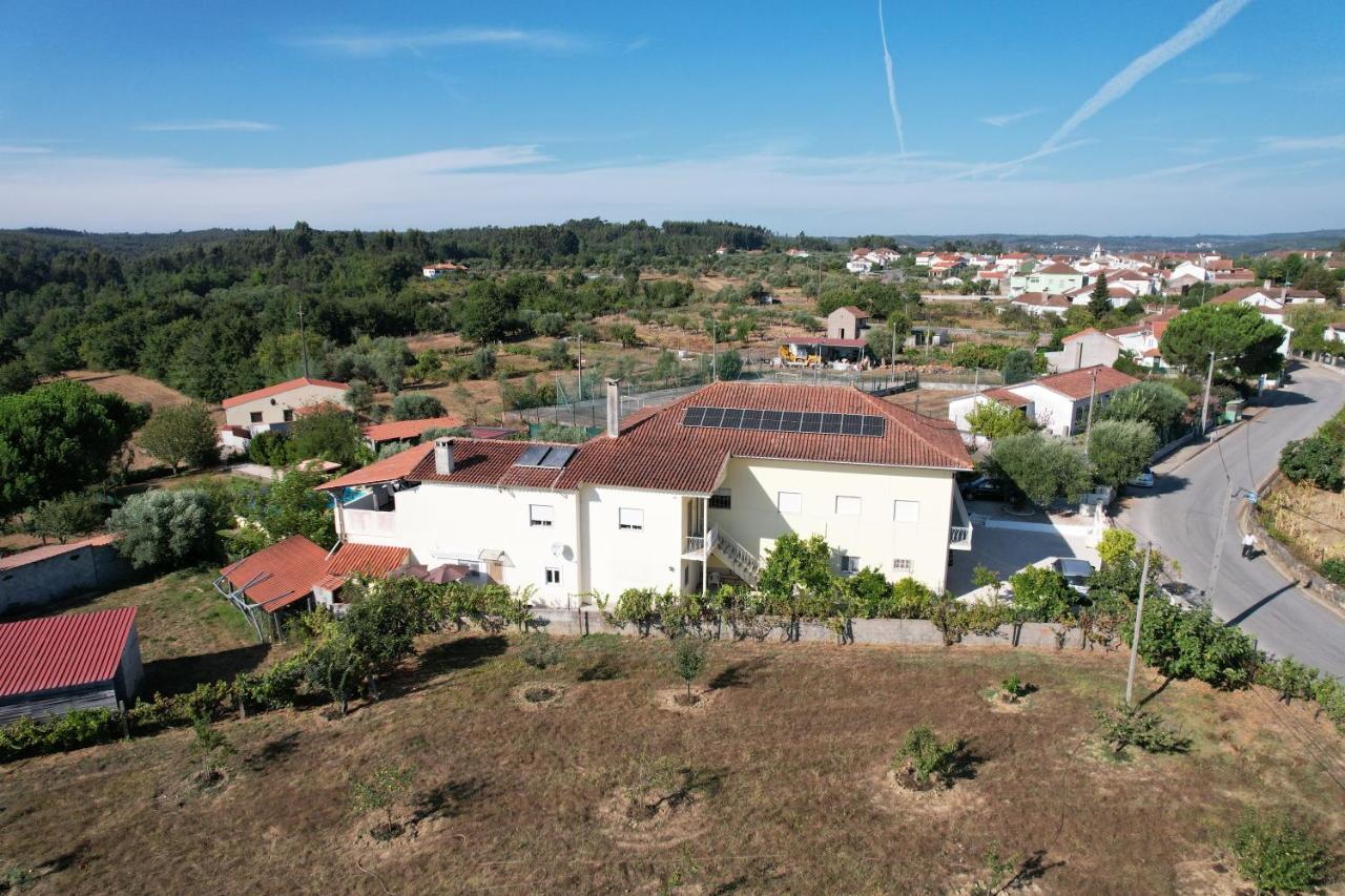 A Casa Amarela Διαμέρισμα Pinheiro de Coja Εξωτερικό φωτογραφία